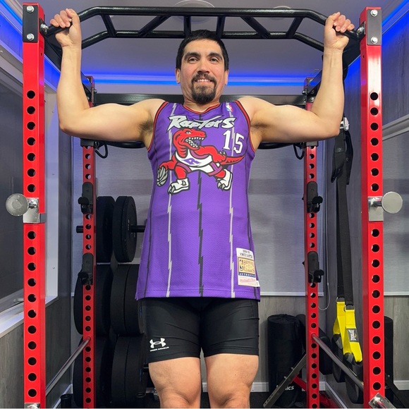 Meet your Posher, Miguel - Picture 2 of 4